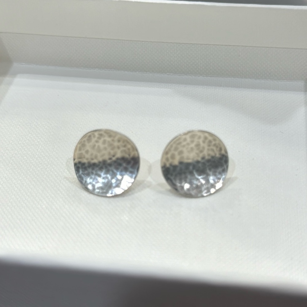 James Avery hammered circle ear posts